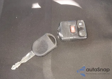 2004 Ford F150 z USA, uszkodzony, nr VIN 1FTRX12W24NA13478